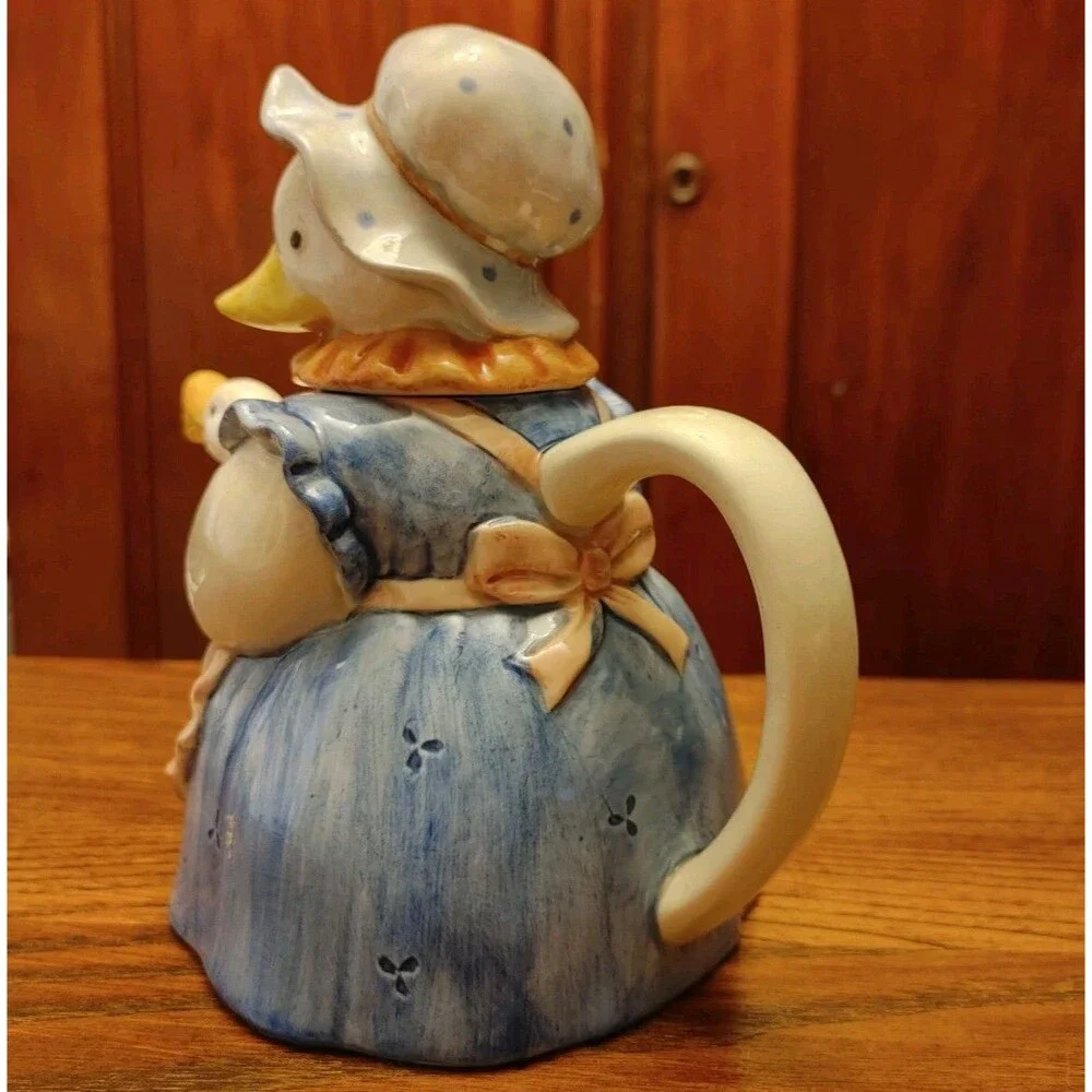 MCM ~ Vintage Otagiri Mother Goose Duck Figurine Teapot Hand Crafted In JAPAN EC